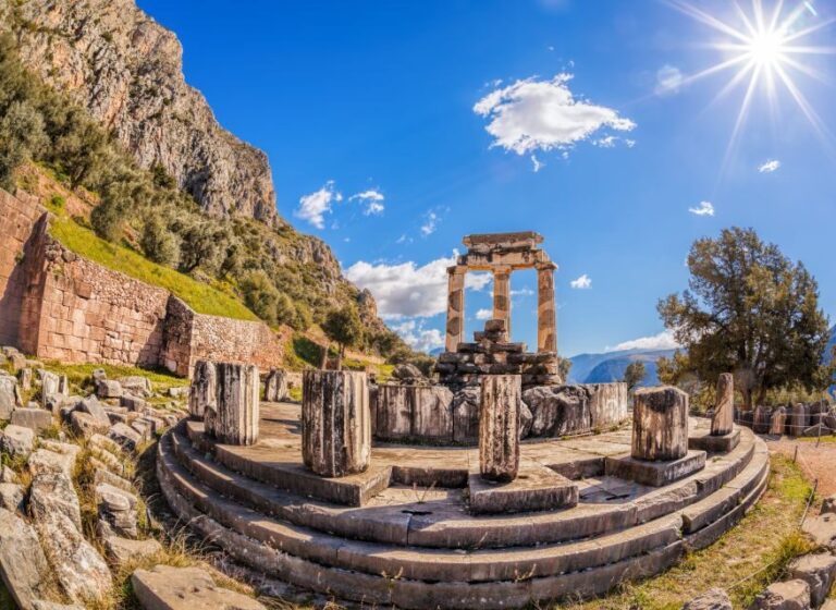 From Athens: Delphi Full Day V.R. Audio Guided Tour - The Value of This Tour
