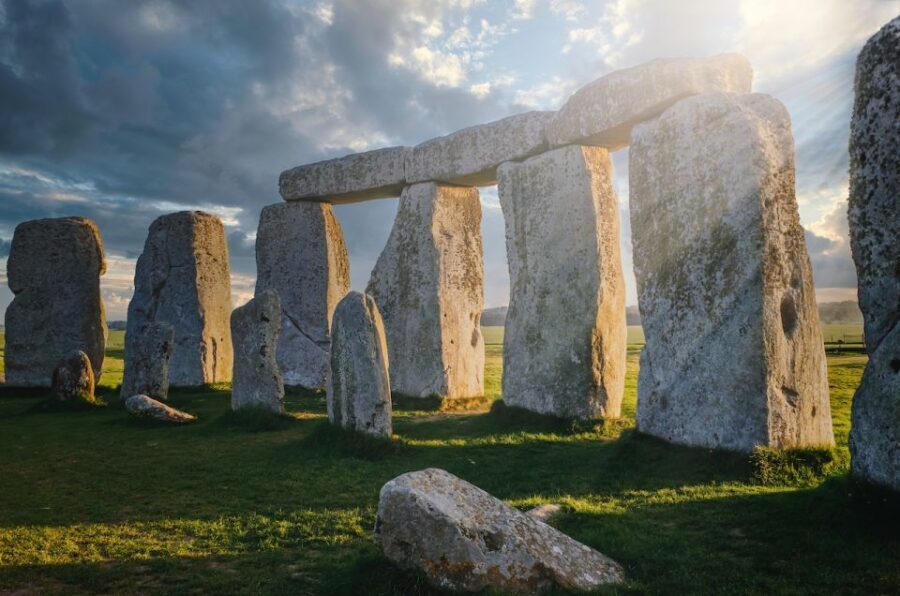 From Bath: Private Stonehenge and Salisbury Tour with Pickup - A Detailed Breakdown of the Tour Experience