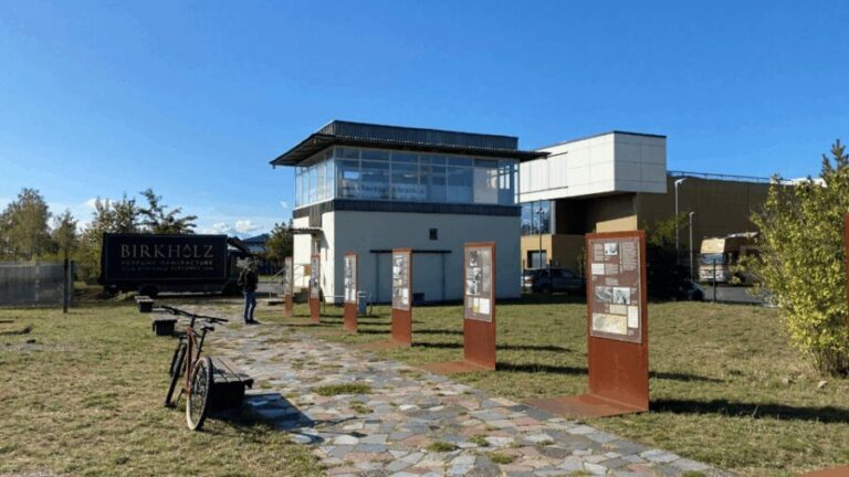 From Berlin: Kings, Crimes, & Spies Potsdam Day Trip by Van - Itinerary Breakdown