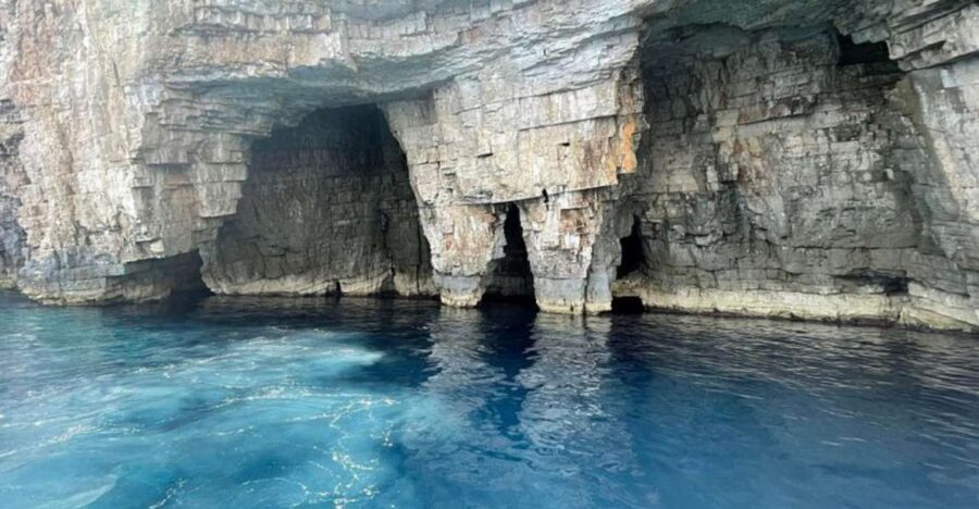 From Hvar: Blue Cave, Green Cave & 5 Islands Speedboat Tour - A Closer Look at the Itinerary and Experience