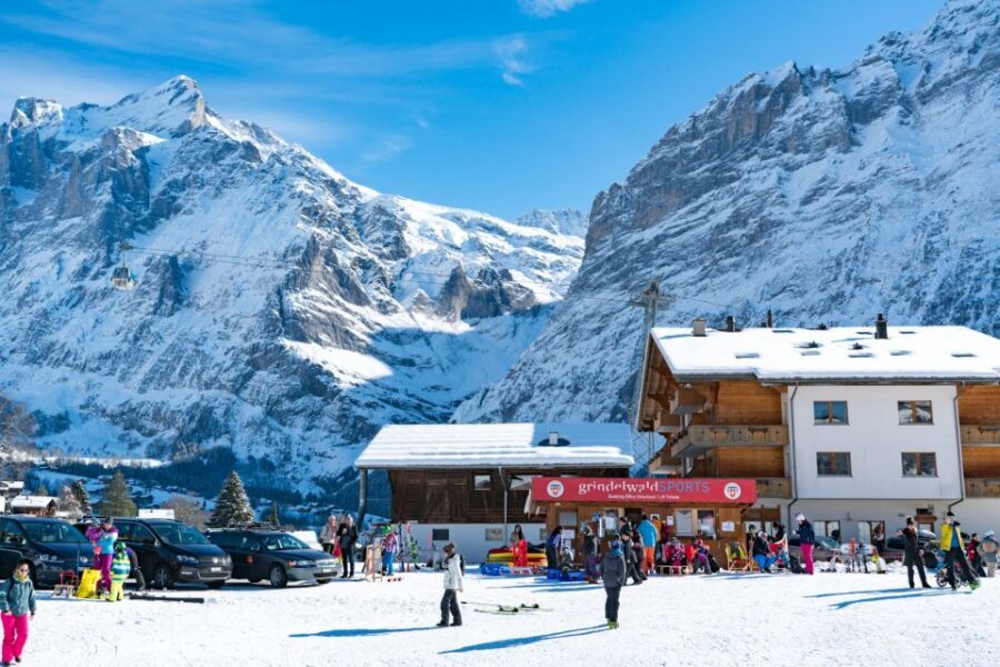 From Interlaken: Grindelwald Beginners Snowboarding Lesson - Practical Tips for Your Snowboarding Day