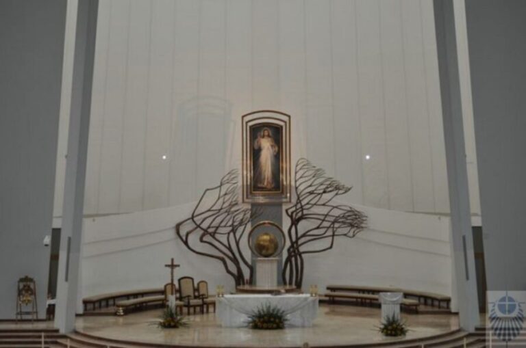 From Kraków: Czstochowa & agiewniki Pilgrim Sites Tour - Final Thoughts