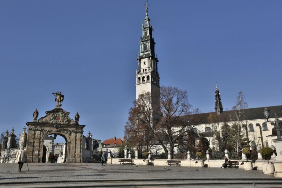 From Krakow: Czstochowa "Black Madonna" Day Tour - Who Will Love This Tour?