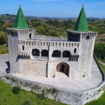 From Lisbon: Private Medieval Castles Day Tour - Detailed Breakdown of the Itinerary