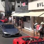 From Malaga: Private guided tour of Marbella, Mijas, Banús - Analyzing the Price and Value