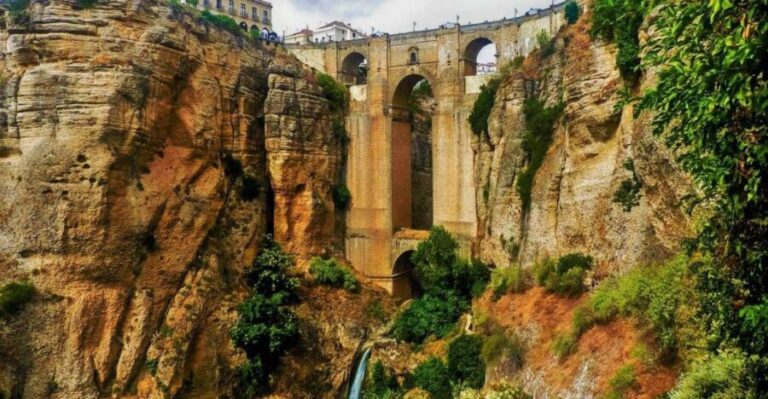 From Malaga:Private Tour to Ronda and Setenil de las Bodegas - Who This Tour Is Perfect For