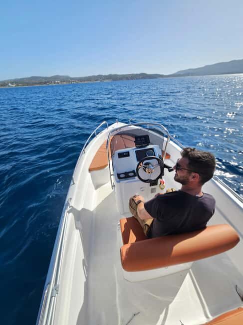 From Milos: Rent a Boat with guide to Kleftiko - Who Should Choose This Tour?