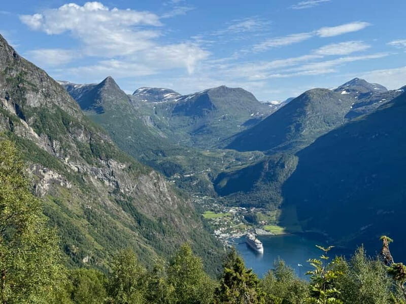 From Oslo to Geiranger: The Hammock Escape - The Value of the Experience