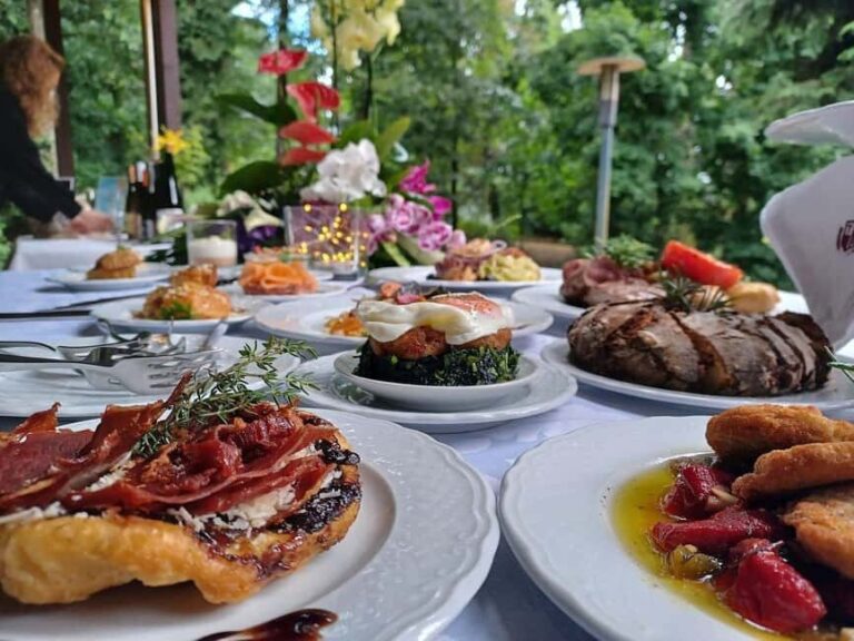 From Porto: Vinho Verde Private Wine & Gastronomy Tour - What to Expect at Each Stop