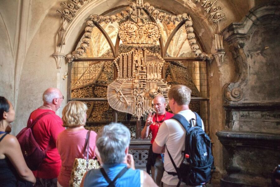 From Prague: Kutna Hora UNESCO Site Tour with Bone Chapel - The Experience: Pros and Cons