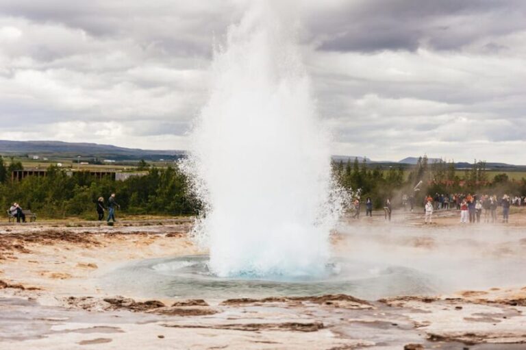 From Reykjavík: Golden Circle Tour and Silfra Snorkeling - Details That Make This Tour Stand Out