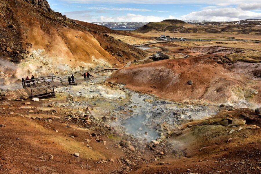 From Reykjavik: Reykjanes Geopark Tour & Airport Transfer - What Makes This Tour Stand Out