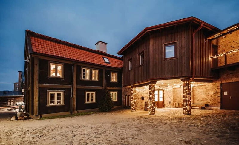 From Riga: Hill of Crosses and Jelgava Day Trip and back. - Authentic Insights from Past Travelers