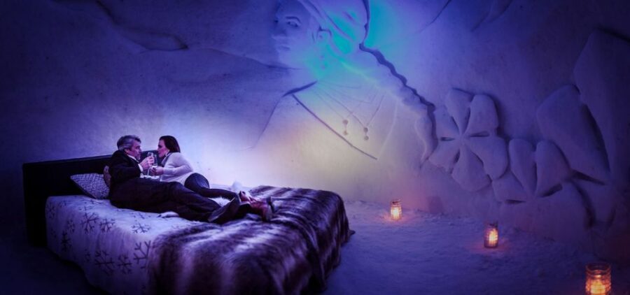 From Rovaniemi: SnowHotel Visit with Ice Restaurant Dinner - What to Expect During the Tour