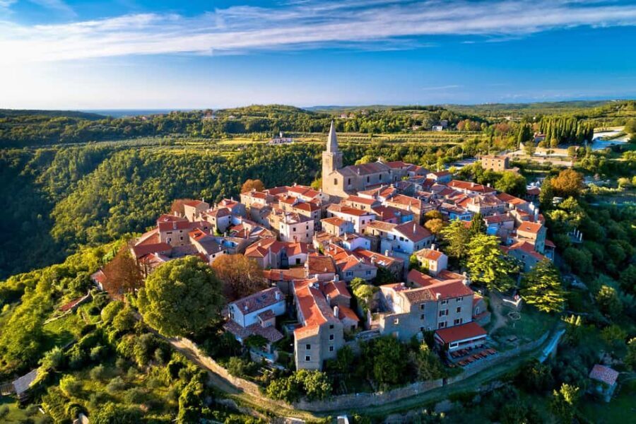 From Rovinj: Rovinj, Motovun and Gronjan Day Tour - Scenic Drive to Gronjan and Its Artistic Revival