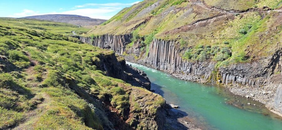 From Seyðisfjörður: Stuðlagil Canyon and Reindeer Park Tour - Who Will Love This Tour?