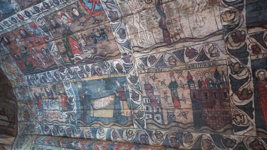 From Sighetu Marmatiei: Maramures guided tour - Exploring the Iconic Wooden Churches