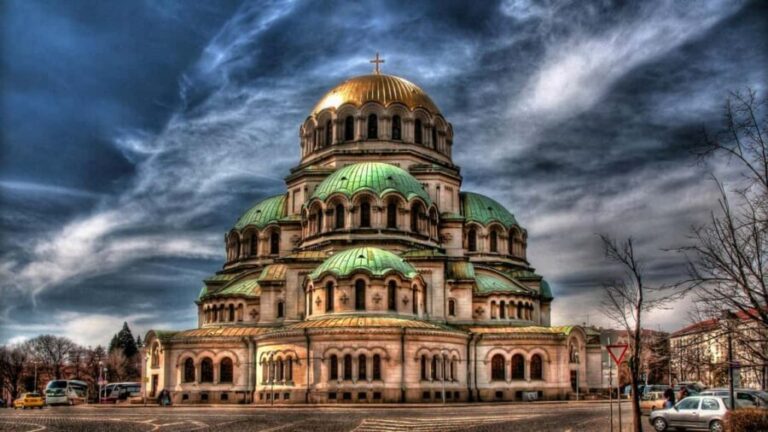 From Skopje: Full-Day Private Tour of Sofia, Bulgaria - Why This Tour Works Well for Different Travelers