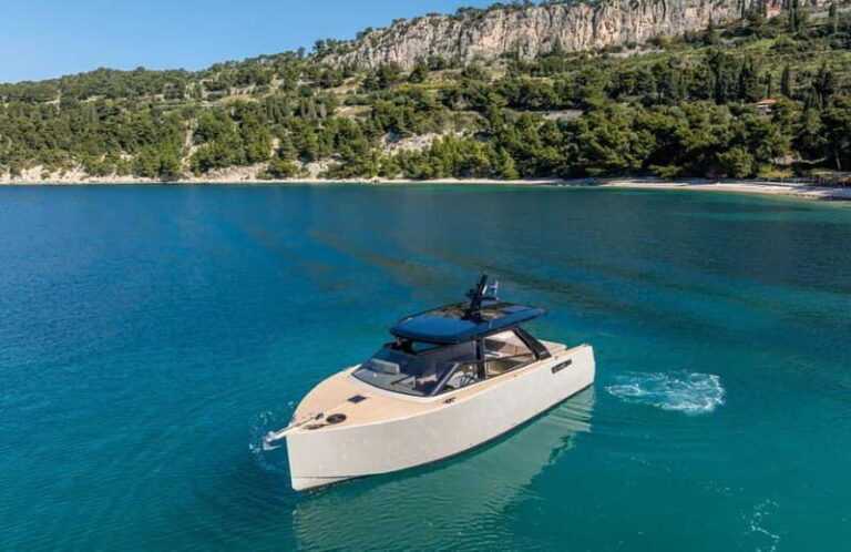 From Split: Private Boat Tour to Blue Lagoons and Zlatni Rat - The Value of This Tour