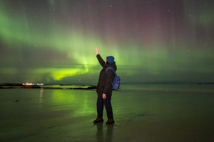 From Svolvaer: Private Northern Lights Search Trip - The Value of a Private Guided Tour