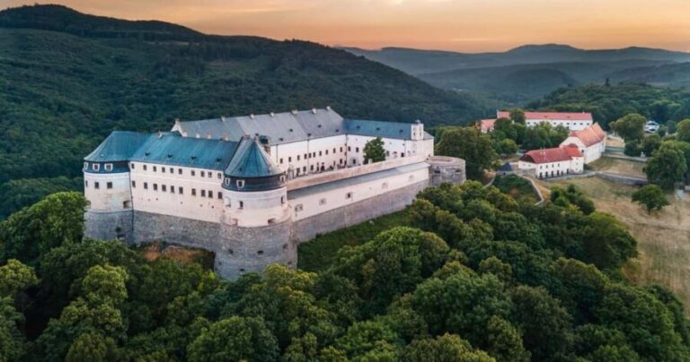 From Vienna/Bratislava: Castles, imany & UFO Observation - What Reviewers Say