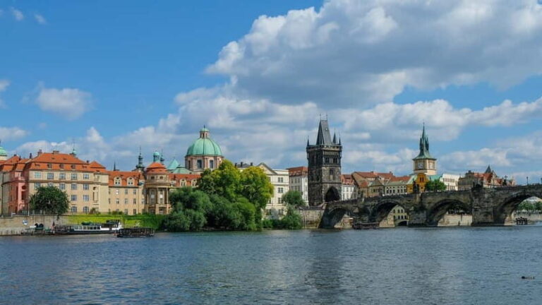 From Vienna: Full-Day Trip to Prague - The Itinerary in Detail