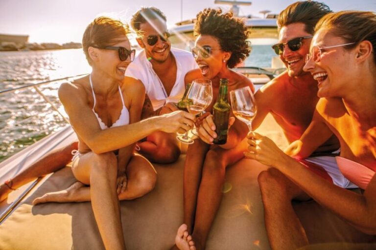 From Vilamoura: Sunset Catamaran Experience - What Makes This Tour Stand Out?