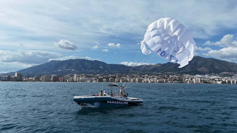 Fuengirola: Best luxury parasailing in Fuengirola - Authentic Reviews and Insights