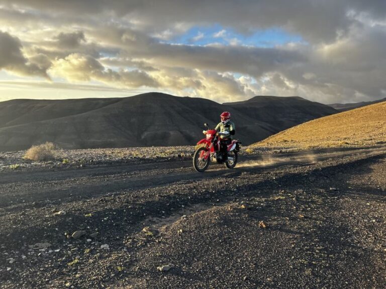 Fuerteventura south: enduro trips on motocycle/lic. B,A1&2,A - The Itinerary and Types of Terrain