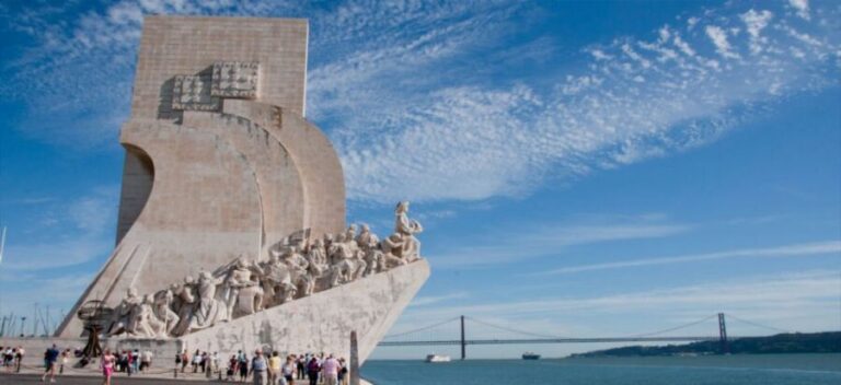Full city of Lisbon on board of a private car - Authentic Insights from Past Travelers