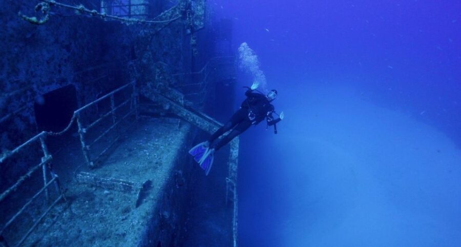Funchal: Advanced Scuba Diving Afonso Cerqueira Wreck - Practical Tips for Your Dive Experience