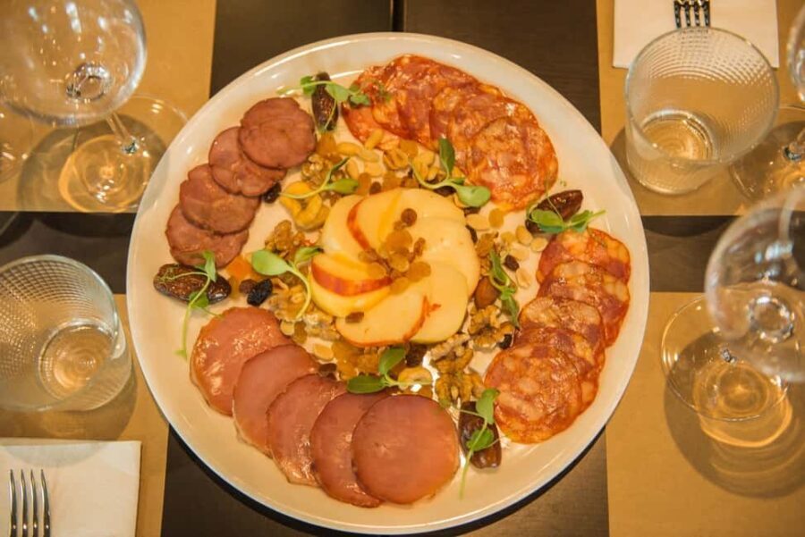 Funchal: Portuguese Wine Tasting with Sommelier - An In-Depth Review of the Portuguese Wine Tasting Experience