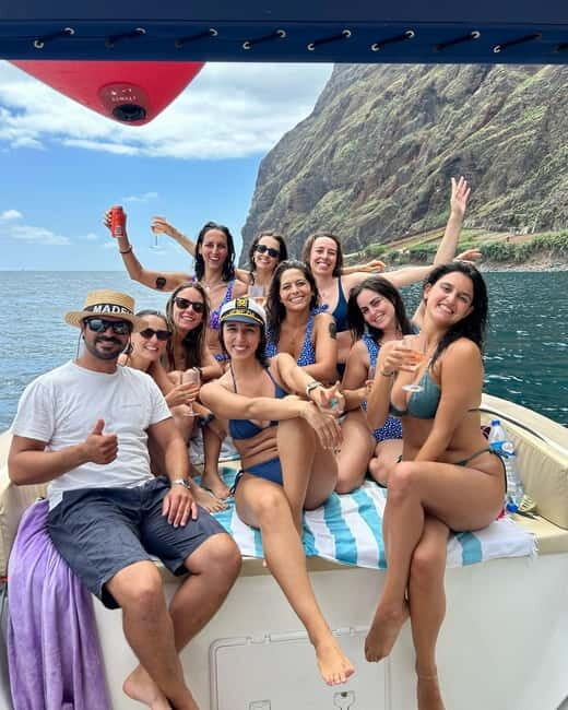 Funchal: Private Boat Tour w/Snorkel & Paddle up 11 people - Why Choose This Private Boat Tour in Madeira?