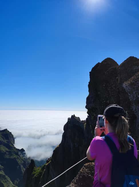Funchal: Private Sunset Hike to Pico Ruivo with Hotel Pickup - What Makes This Tour Stand Out?