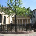 Gaztelugatxe and Gernika Tour From San Sebastian - Authentic Experiences and Insights from Reviews