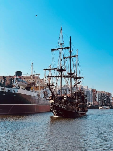 Gdansk: Guided Round-Trip Cruise to Westerplatte - Authentic Guest Insights