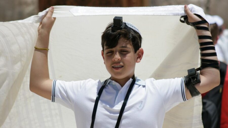 Gdansk Jewish History Tour with Synagogue and Cemetery - Practical Details and Value