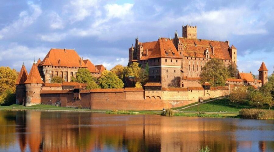 Gdansk: Malbork Castle & Westerplatte Tour with Local Lunch - An In-Depth Look at the Tour Experience