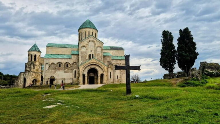 Gelati Monastery, Motsameta Monastery & Bagrati Cathedral - Who Should Consider This Tour?
