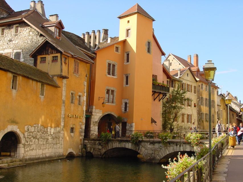 Geneva: Annecy, the Venice of the Alps and Geneva City Tour - Discovering Annecy: The Venice of the Alps