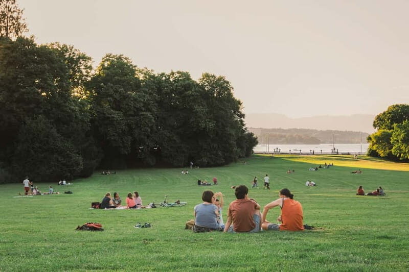 Geneva walk: Untold Stories of International Heritage & Food - Exploring the Parks and Gardens