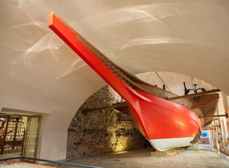 Genoa: Galata Maritime Museum and Nazario Sauro Submarine - Who Will Love This Experience?