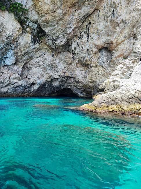 Giardini Naxos: Boat Tour with Swim Masks and Aperitif - The Itinerary Breakdown