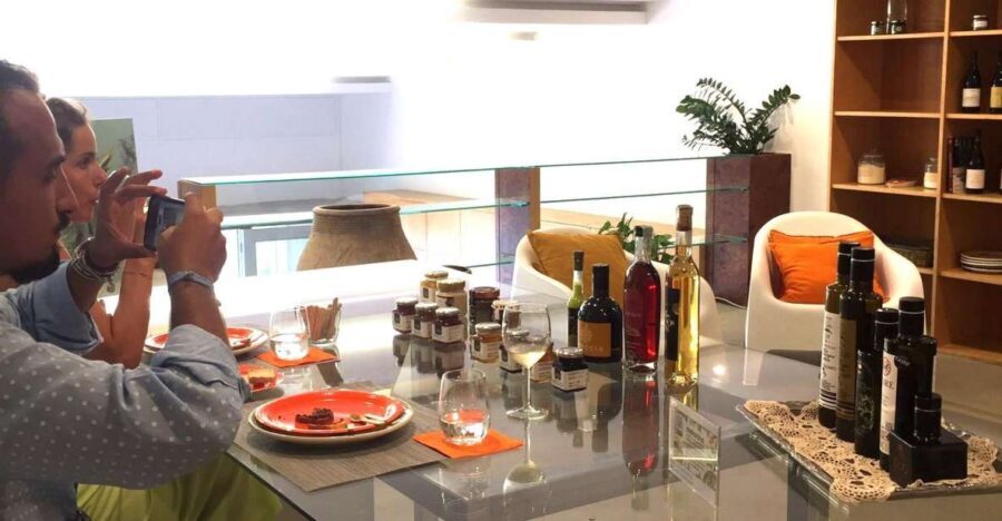 Giardini Naxos, Taormina: Sicilian Tasting Oil Wine Product - Detailed Breakdown of the Itinerary