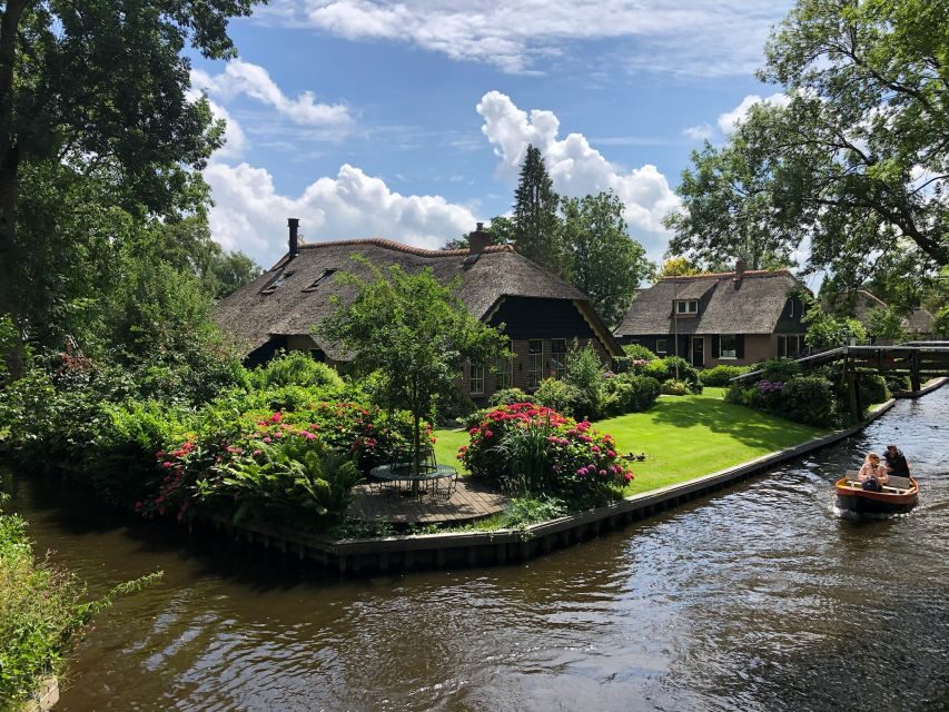 Giethoorm & Exploring the North of The Netherlands Tour - Who Will Love This Tour?