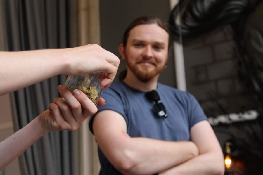 Glasgow: Walking Tour With Beer Tasting - What’s Included and What’s Not