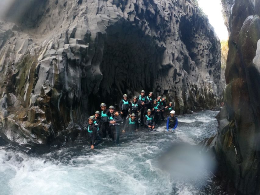 Gole Alcantara: Esperienza di body rafting - Exploring the Alcantara Gorges by Body Rafting
