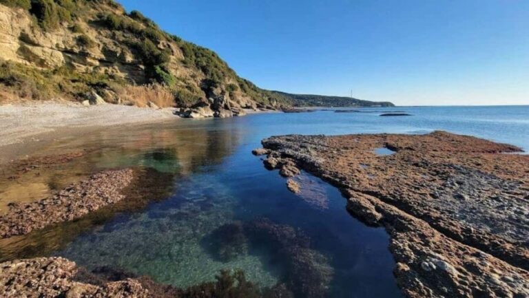 Golem/Durrës: Generals Beach Day Trip with Pickup - Exploring the Details of the Tour