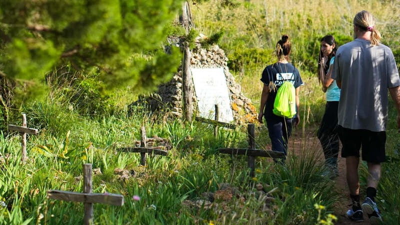 Golfo Aranci: Guided panoramic hike with aperitif and photos - The Practical Details