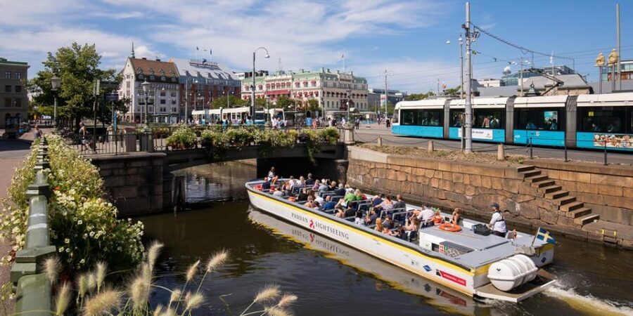 Gothenburg: City Canal Sightseeing Cruise - Authenticity and Review Highlights